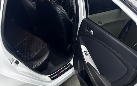 Hyundai Solaris II рестайлинг, 2016 год, 815 000 рублей, 20 фотография