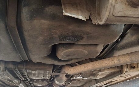 Toyota Avensis III рестайлинг, 2004 год, 630 000 рублей, 8 фотография