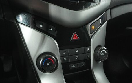 Chevrolet Cruze II, 2012 год, 950 000 рублей, 13 фотография