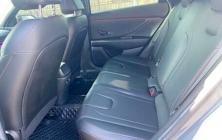 Hyundai Elantra, 2023 год, 1 703 888 рублей, 11 фотография