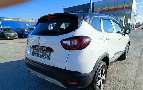 Renault Kaptur I рестайлинг, 2017 год, 1 365 000 рублей, 7 фотография
