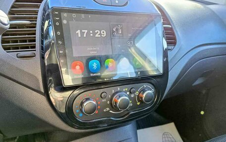 Renault Kaptur I рестайлинг, 2017 год, 1 365 000 рублей, 17 фотография