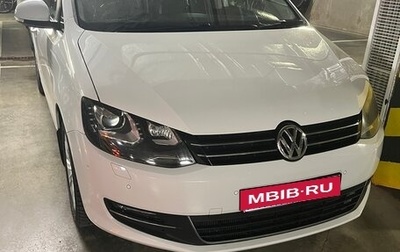 Volkswagen Sharan II, 2015 год, 1 720 000 рублей, 1 фотография