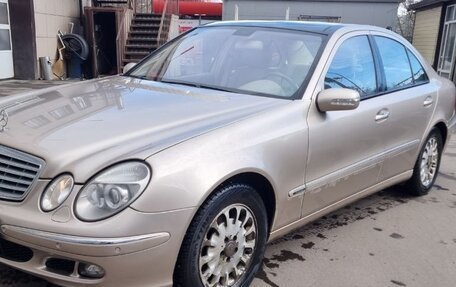 Mercedes-Benz E-Класс, 2006 год, 1 050 000 рублей, 1 фотография