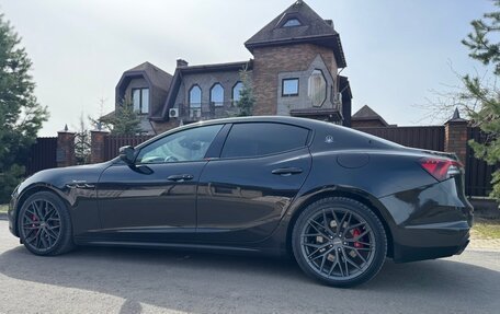 Maserati Ghibli, 2016 год, 3 640 000 рублей, 4 фотография