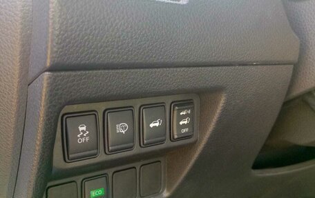 Nissan X-Trail, 2017 год, 2 300 000 рублей, 13 фотография