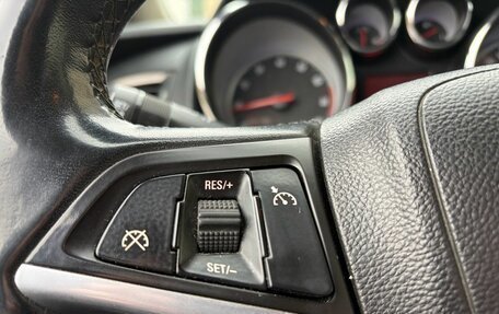 Opel Astra J, 2011 год, 665 000 рублей, 29 фотография