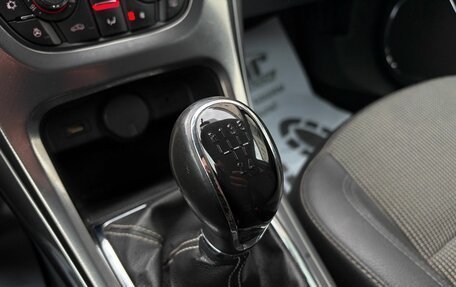 Opel Astra J, 2011 год, 665 000 рублей, 26 фотография