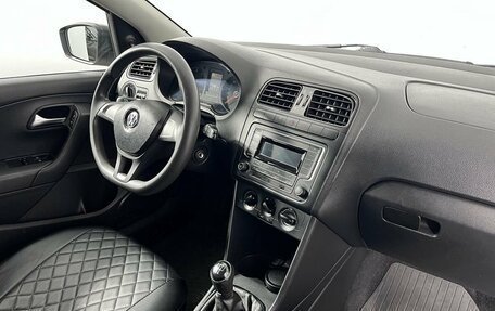 Volkswagen Polo VI (EU Market), 2019 год, 1 170 000 рублей, 13 фотография