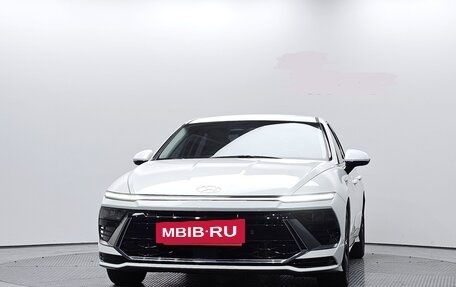 Hyundai Sonata VIII, 2023 год, 2 384 000 рублей, 2 фотография