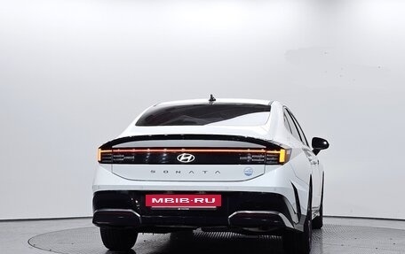 Hyundai Sonata VIII, 2023 год, 2 384 000 рублей, 4 фотография