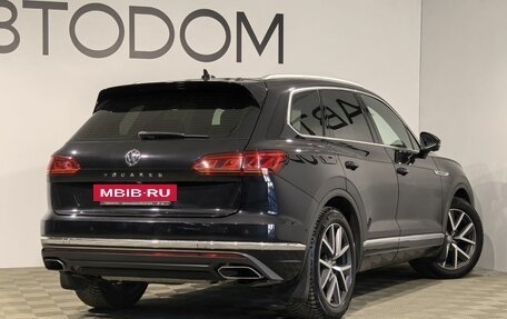 Volkswagen Touareg III, 2019 год, 4 999 000 рублей, 2 фотография