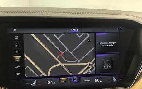 Volkswagen Touareg III, 2019 год, 4 999 000 рублей, 22 фотография