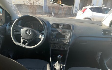 Volkswagen Polo VI (EU Market), 2017 год, 525 000 рублей, 7 фотография