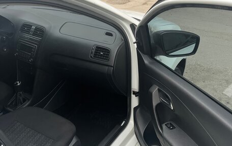 Volkswagen Polo VI (EU Market), 2017 год, 525 000 рублей, 8 фотография