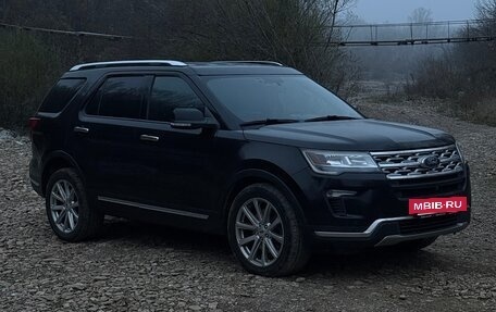 Ford Explorer VI, 2018 год, 2 650 000 рублей, 6 фотография