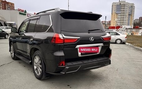 Lexus LX III, 2011 год, 4 000 000 рублей, 3 фотография