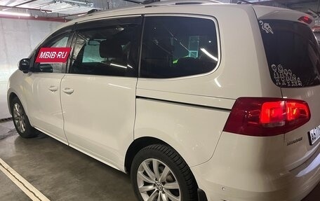 Volkswagen Sharan II, 2015 год, 1 720 000 рублей, 3 фотография