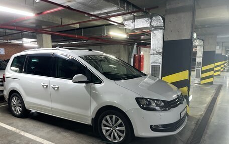 Volkswagen Sharan II, 2015 год, 1 720 000 рублей, 20 фотография