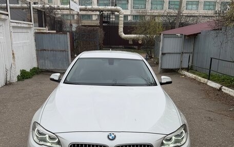 BMW 5 серия, 2016 год, 2 400 000 рублей, 2 фотография