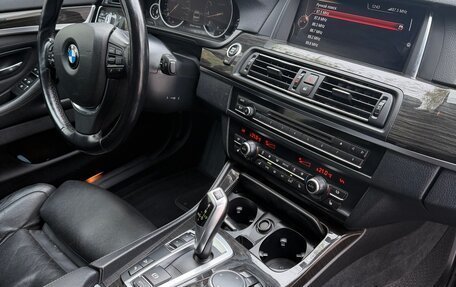 BMW 5 серия, 2016 год, 2 400 000 рублей, 17 фотография