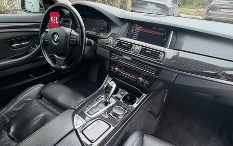 BMW 5 серия, 2016 год, 2 400 000 рублей, 18 фотография