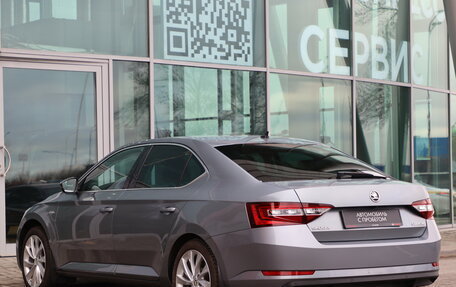 Skoda Superb III рестайлинг, 2017 год, 1 990 000 рублей, 3 фотография