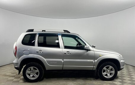 Chevrolet Niva I рестайлинг, 2017 год, 730 000 рублей, 6 фотография