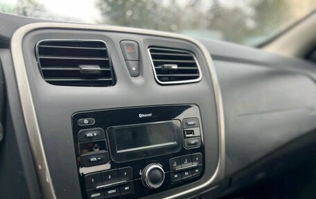 Renault Sandero II рестайлинг, 2019 год, 950 000 рублей, 9 фотография