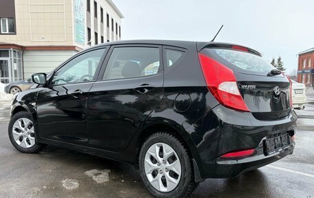 Hyundai Solaris II рестайлинг, 2015 год, 835 000 рублей, 6 фотография