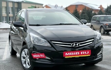Hyundai Solaris II рестайлинг, 2015 год, 835 000 рублей, 3 фотография