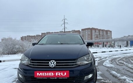 Volkswagen Polo VI (EU Market), 2016 год, 995 000 рублей, 2 фотография
