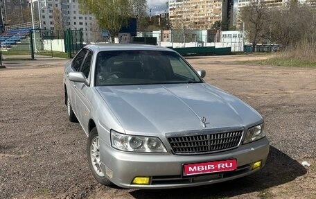 Nissan Laurel VIII, 2001 год, 575 000 рублей, 1 фотография