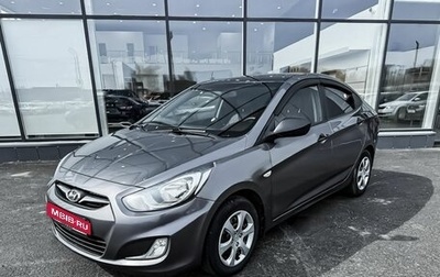 Hyundai Solaris II рестайлинг, 2012 год, 650 000 рублей, 1 фотография