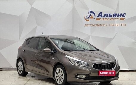 KIA cee'd III, 2012 год, 930 000 рублей, 1 фотография