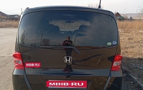 Honda Freed I, 2010 год, 945 000 рублей, 4 фотография