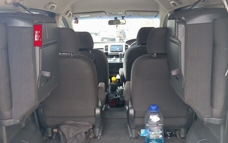 Honda Freed I, 2010 год, 945 000 рублей, 9 фотография