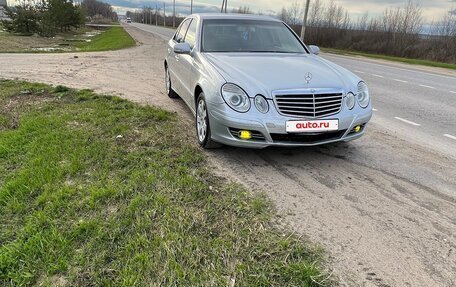 Mercedes-Benz E-Класс, 2007 год, 650 000 рублей, 2 фотография