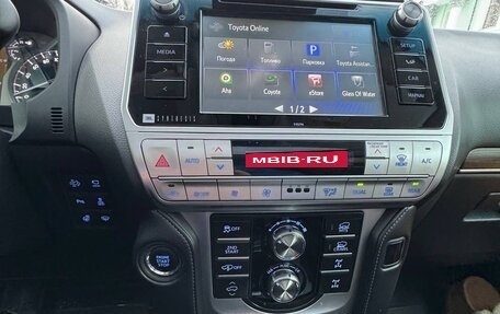 Toyota Land Cruiser Prado 150 рестайлинг 2, 2020 год, 6 145 000 рублей, 14 фотография