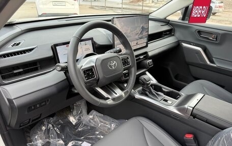 Toyota RAV4, 2026 год, 4 650 000 рублей, 16 фотография