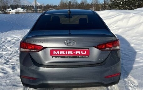 Hyundai Solaris II рестайлинг, 2017 год, 1 180 000 рублей, 17 фотография