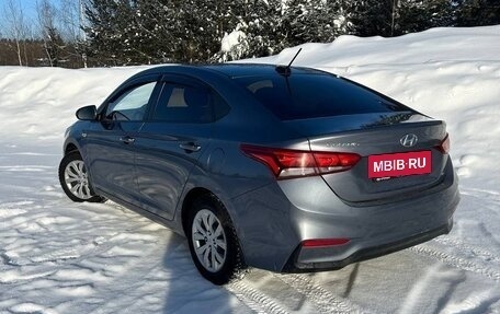 Hyundai Solaris II рестайлинг, 2017 год, 1 180 000 рублей, 19 фотография