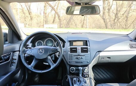 Mercedes-Benz C-Класс, 2010 год, 1 250 000 рублей, 10 фотография