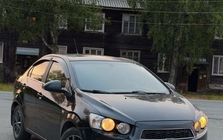 Chevrolet Aveo III, 2013 год, 600 000 рублей, 2 фотография