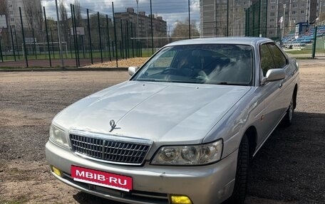 Nissan Laurel VIII, 2001 год, 575 000 рублей, 2 фотография