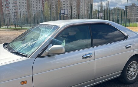 Nissan Laurel VIII, 2001 год, 575 000 рублей, 4 фотография