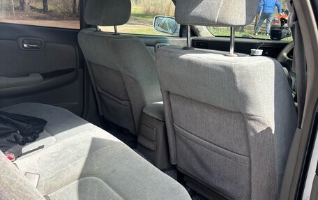 Nissan Laurel VIII, 2001 год, 575 000 рублей, 15 фотография