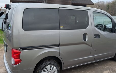 Nissan NV200, 2016 год, 1 000 000 рублей, 9 фотография