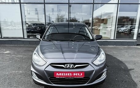 Hyundai Solaris II рестайлинг, 2012 год, 650 000 рублей, 3 фотография