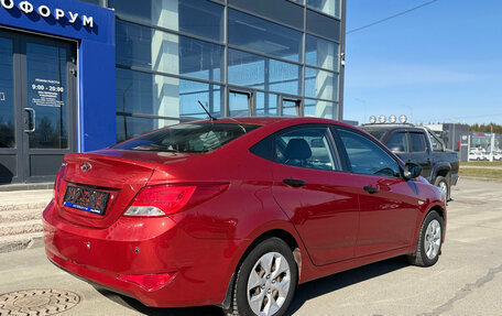 Hyundai Solaris II рестайлинг, 2016 год, 820 000 рублей, 5 фотография